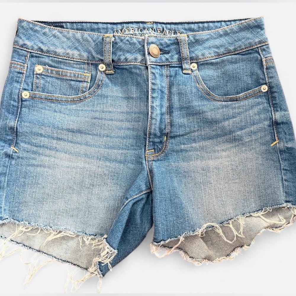 American Eagle Next Level Stretch Midi Denim Shorts - Size 6 - Raw Hem